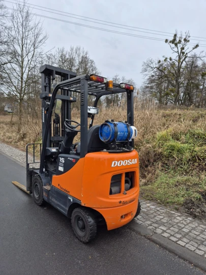 Doosan G15S-5