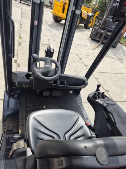 Linde H25T-02